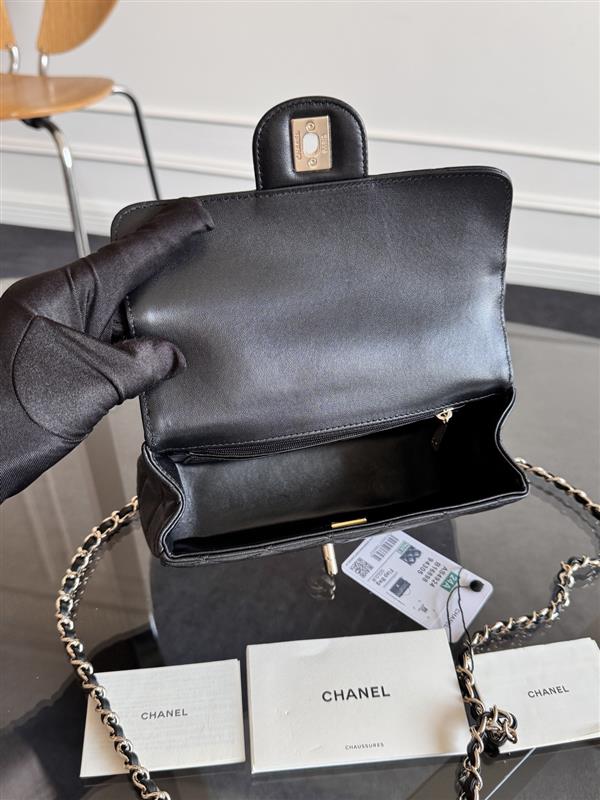 2026131222439683 700